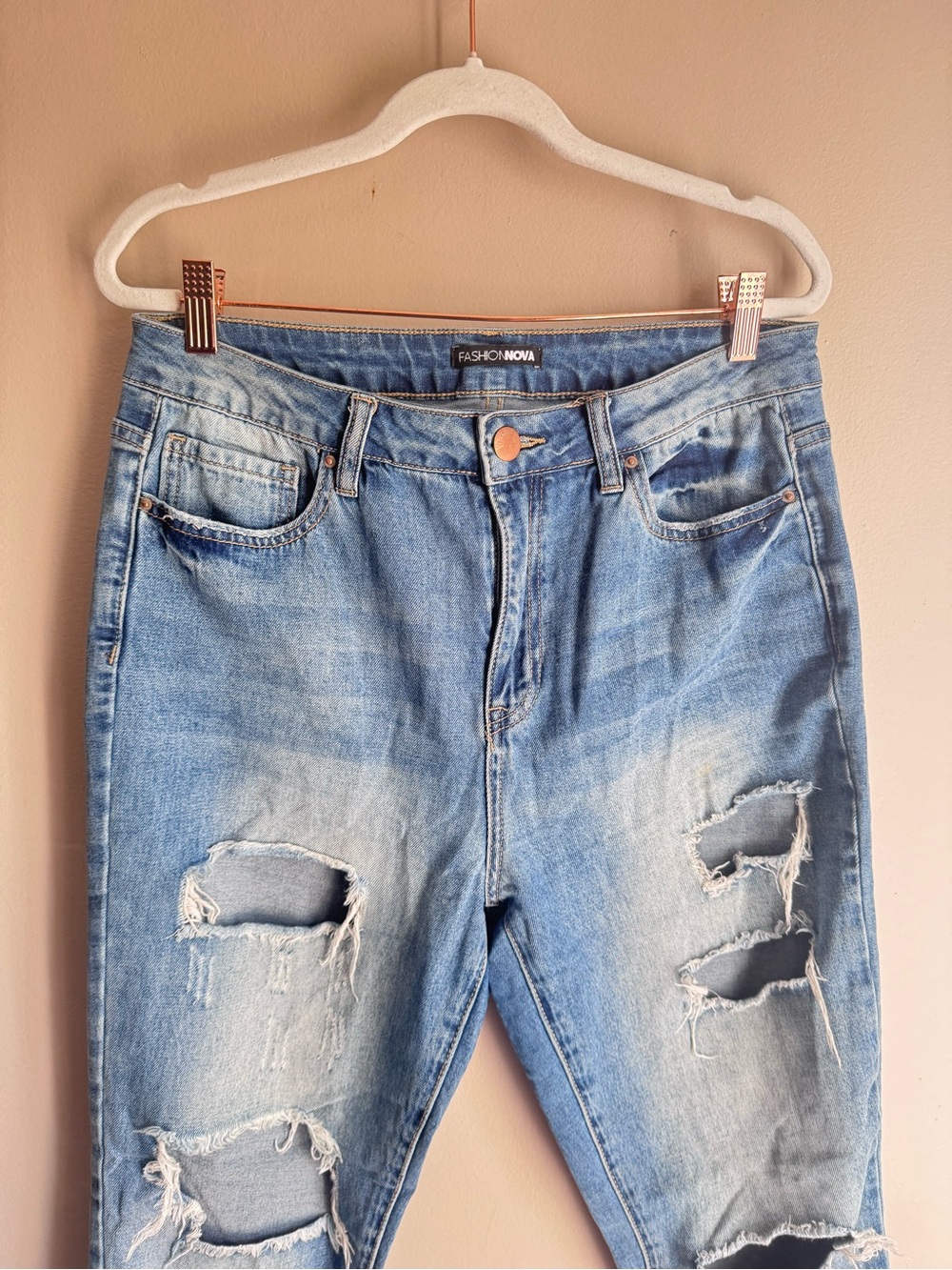 Fashion Nova Women Jeans Blue Cotton Blend High Rise Distressed Regular Denim 11 - Picture 2 of 10